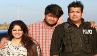 জায়েদ খান আম্মুকে ডিস্টার্ব করে, বললেন মৌসুমীর ছেলে